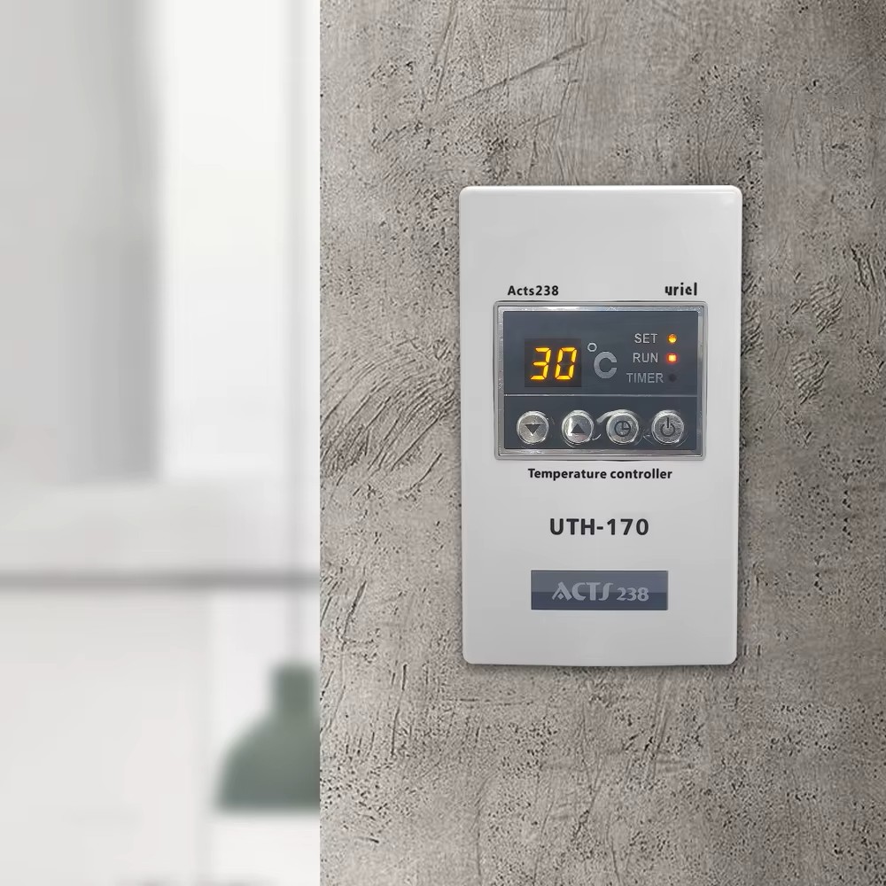 uth-170-temperature-controller